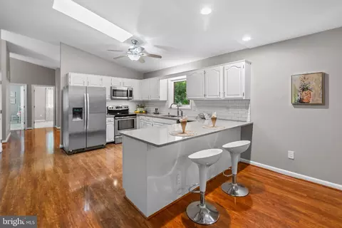 1132 Bay Ridge Rd, Annapolis, MD 21403