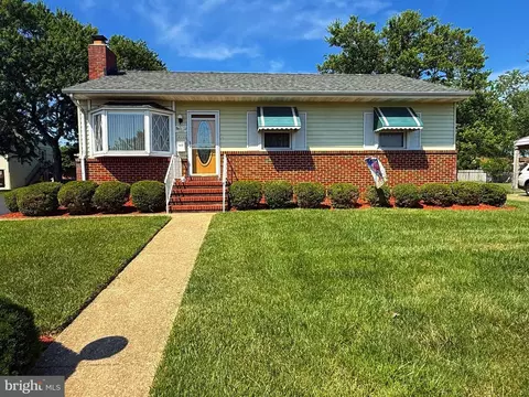 1116 Mchenry Dr, Glen Burnie, MD 21061