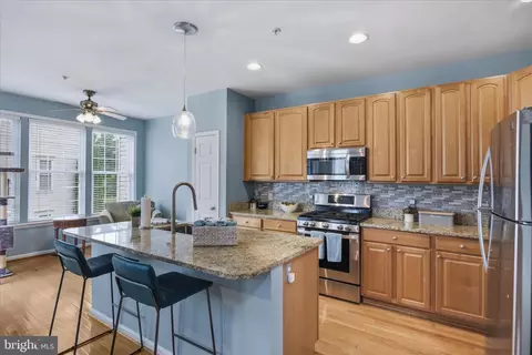 Kitchen - 2481 Cheyenne Dr, Gambrills, MD 21054 photo 2 of 5