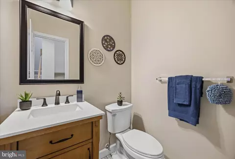 Entry Way - 2481 Cheyenne Dr, Gambrills, MD 21054 photo 3 of 3