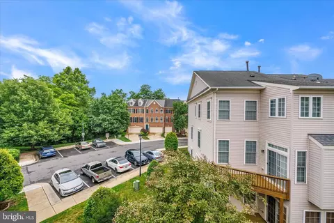 Exterior - 2481 Cheyenne Dr, Gambrills, MD 21054 photo 4 of 8