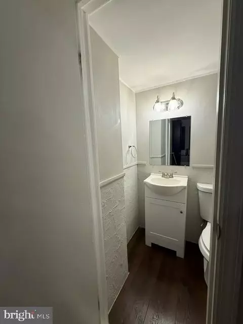 Entry Way - 8692 Scorton Harbour, Pasadena, MD 21122 photo 5 of 5