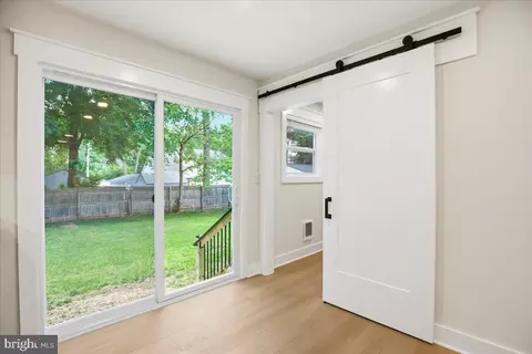Entry Way - 3615 2nd Ave, Edgewater, MD 21037 photo 1 of 1