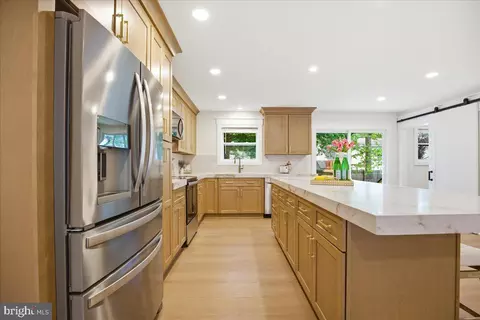 Kitchen - 3615 2nd Ave, Edgewater, MD 21037 photo 1 of 8