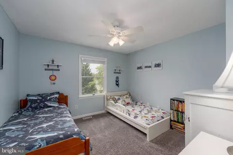 Bedroom - 7763 Old House Rd, Pasadena, MD 21122 photo 3 of 4
