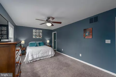 Bedroom - 7763 Old House Rd, Pasadena, MD 21122 photo 2 of 4