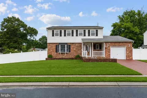 442 Williamstowne Ct, Millersville, MD 21108