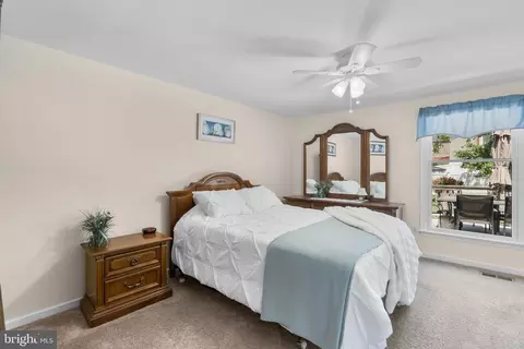 Bedroom - 809 Brechin Garth Garth, Arnold, MD 21012 photo 1 of 8