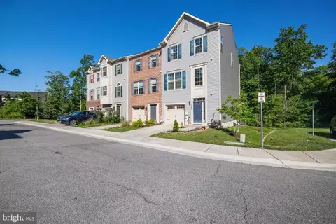 7902 Moss Brook Ct, Glen Burnie, MD 21060