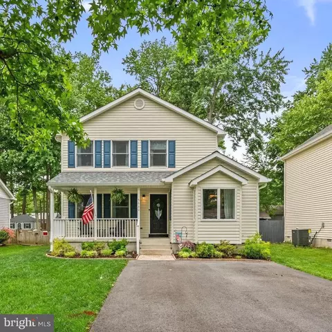 5630 Dartmouth St, Churchton, MD 20733