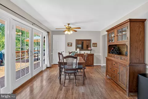 Dining - 1518 Ridgely Dr, Edgewater, MD 21037 photo 3 of 3