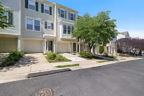 8328 Cloud St, Laurel, MD 20724