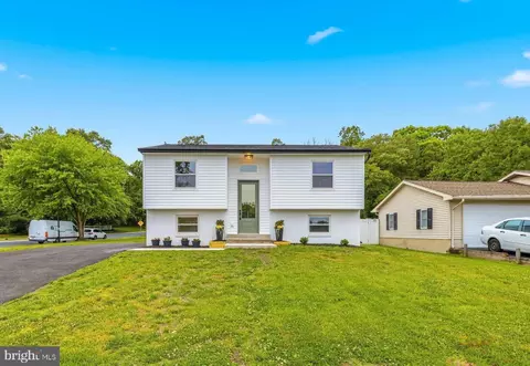 Exterior - 8140 Silo Ct, Severn, MD 21144 photo 5 of 9