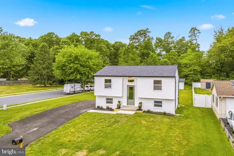 Exterior - 8140 Silo Ct, Severn, MD 21144 photo 4 of 9