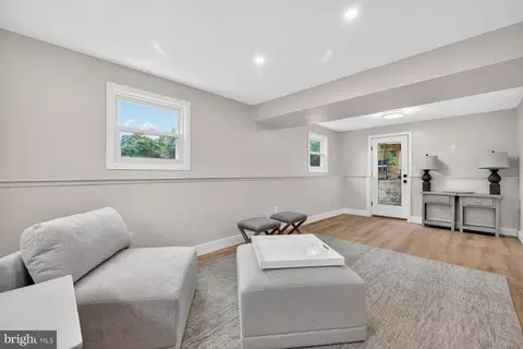 Living - 8140 Silo Ct, Severn, MD 21144 photo 3 of 3