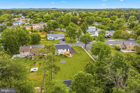 View/Area - 8140 Silo Ct, Severn, MD 21144 photo 3 of 6