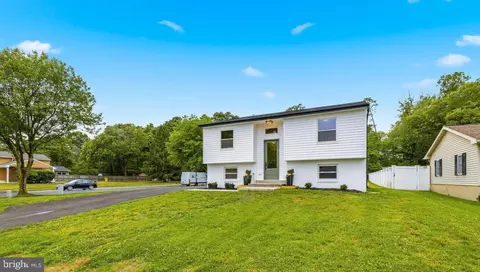 Exterior - 8140 Silo Ct, Severn, MD 21144 photo 6 of 9