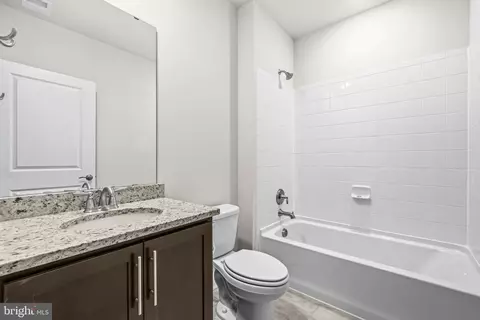 Bath - 2811 Broad Wing Dr, Odenton, MD 21113 photo 2 of 2