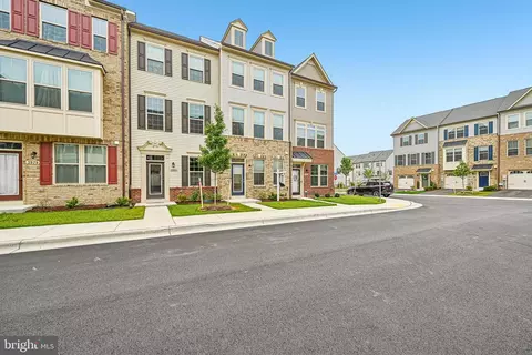 3983 Small Roundtop Rd, Hanover, MD 21076