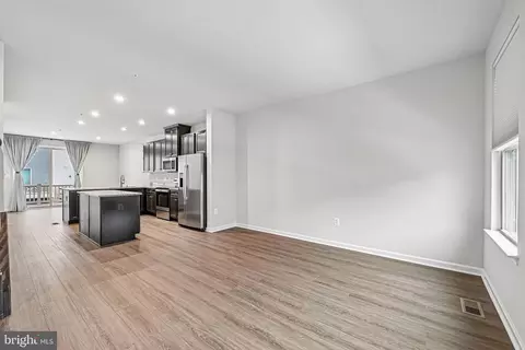 Entry Way - 3983 Small Roundtop Rd, Hanover, MD 21076 photo 5 of 17