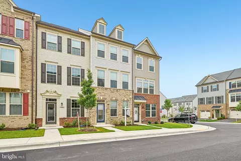 Exterior - 3983 Small Roundtop Rd, Hanover, MD 21076 photo 3 of 6