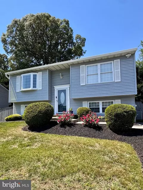 218 Virginia Ave, Pasadena, MD 21122