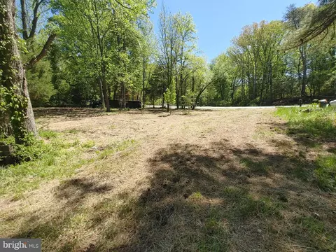 4180 Shoreham Beach Rd, Edgewater, MD 21037 photo 13