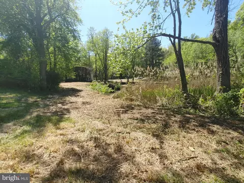 4180 Shoreham Beach Rd, Edgewater, MD 21037 photo 9