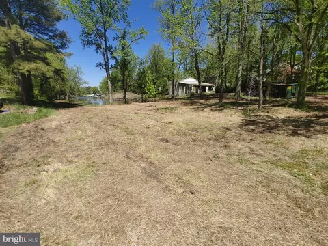 4180 Shoreham Beach Rd, Edgewater, MD 21037 photo 21
