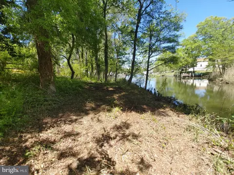 4180 Shoreham Beach Rd, Edgewater, MD 21037 photo 15