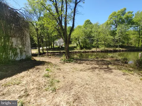 4180 Shoreham Beach Rd, Edgewater, MD 21037 photo 8