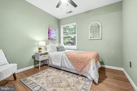 Bedroom - 4725 Frederick Ave, Shady Side, MD 20764 photo 1 of 6