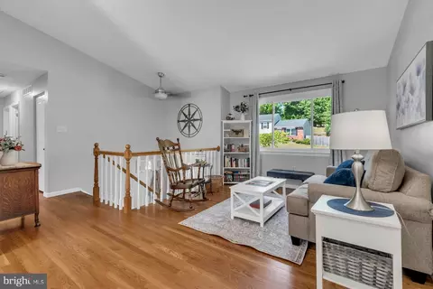 Living - 323 Ternwing Dr, Arnold, MD 21012 photo 1 of 1