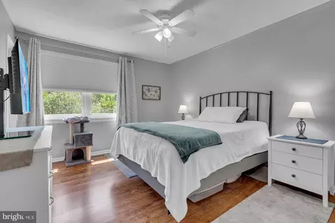 Bedroom - 323 Ternwing Dr, Arnold, MD 21012 photo 1 of 4