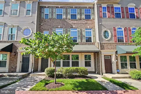 1425 Hale St, Odenton, MD 21113