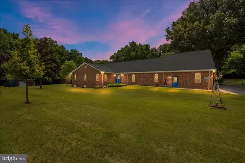 8517 New Cut Rd, Severn, MD 21144