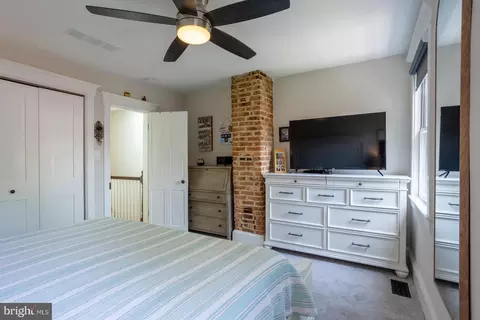 Bedroom - 32 Cornhill St, Annapolis, MD 21401 photo 2 of 8