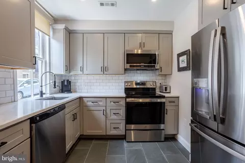 Kitchen - 32 Cornhill St, Annapolis, MD 21401 photo 1 of 1