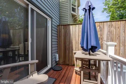 Exterior - 32 Cornhill St, Annapolis, MD 21401 photo 9 of 16