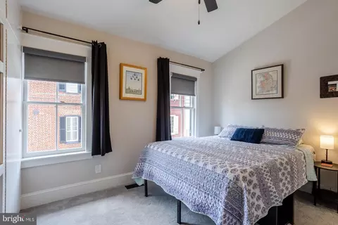 Bedroom - 32 Cornhill St, Annapolis, MD 21401 photo 7 of 8