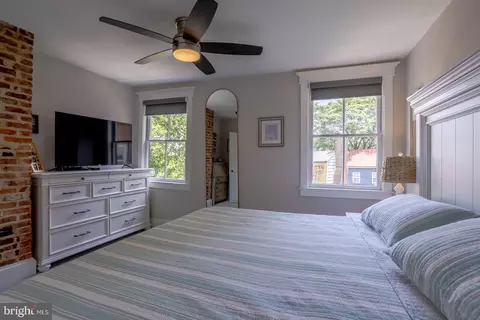Bedroom - 32 Cornhill St, Annapolis, MD 21401 photo 1 of 8