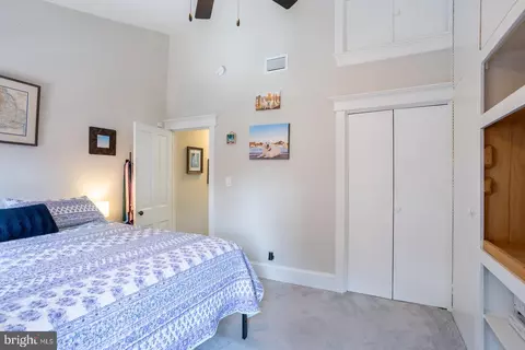 Bedroom - 32 Cornhill St, Annapolis, MD 21401 photo 5 of 8
