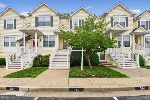 1431 Nestlewood Ct, Crofton, MD 21114