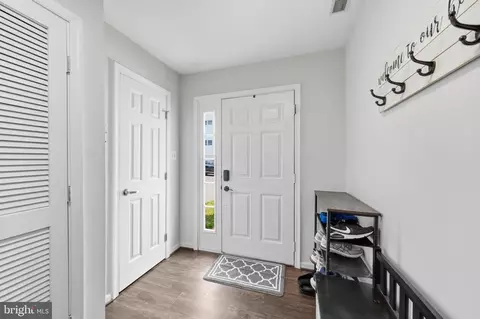 4107 Apple Leaf Ct, Pasadena, MD 21122 photo 3