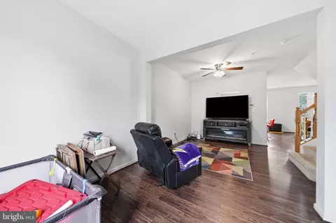 4107 Apple Leaf Ct, Pasadena, MD 21122 photo 12
