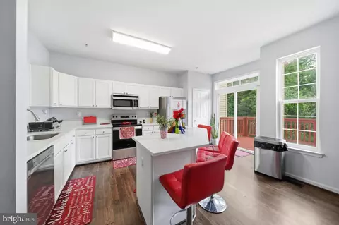 4107 Apple Leaf Ct, Pasadena, MD 21122 photo 15