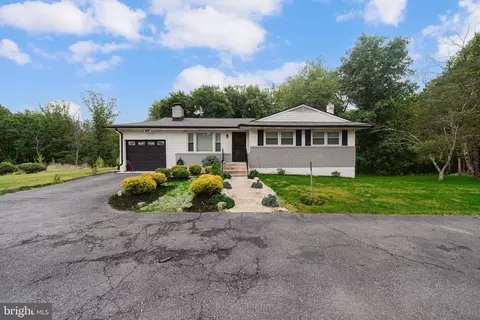 649 Coleman Ln, Millersville, MD 21108