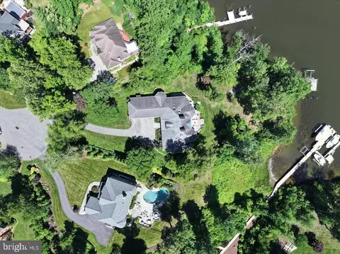 View/Area - 2700 Falling Timber Trl, Edgewater, MD 21037 photo 1 of 5
