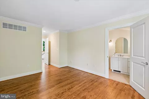 Bedroom - 2700 Falling Timber Trl, Edgewater, MD 21037 photo 7 of 9