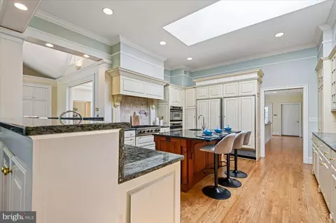 Kitchen - 2700 Falling Timber Trl, Edgewater, MD 21037 photo 1 of 4